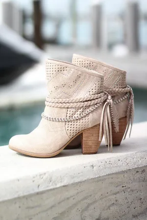 Adylene Beige Booties