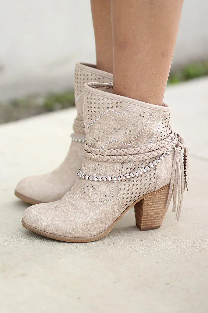 Adylene Beige Booties