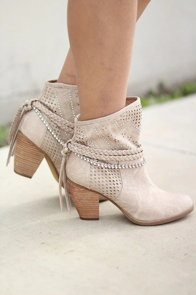 Adylene Beige Booties