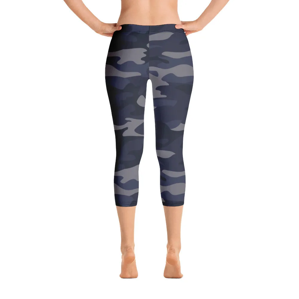 ELEVATED ESSENTIALS, THE PERFECT CAPRI NAVY CAMO
