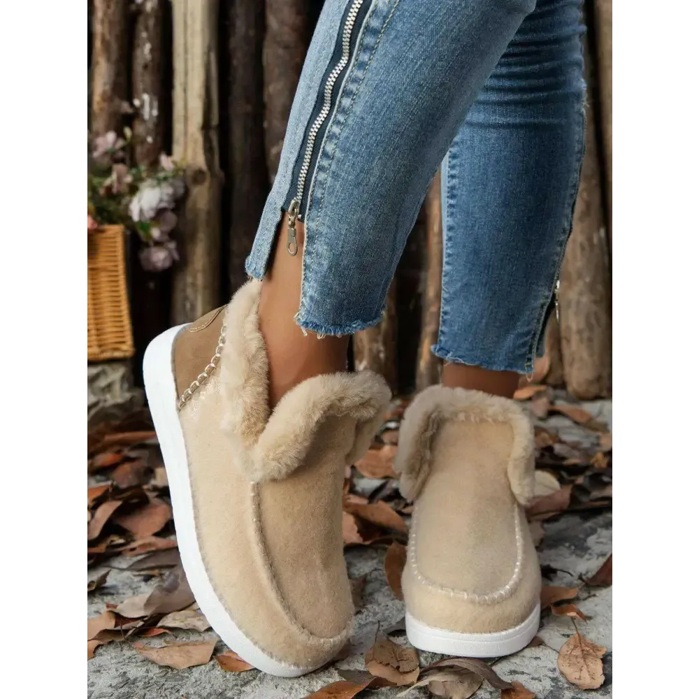 Luxury Fashion for Women Furry Suede Round Toe Flat Sneakers
