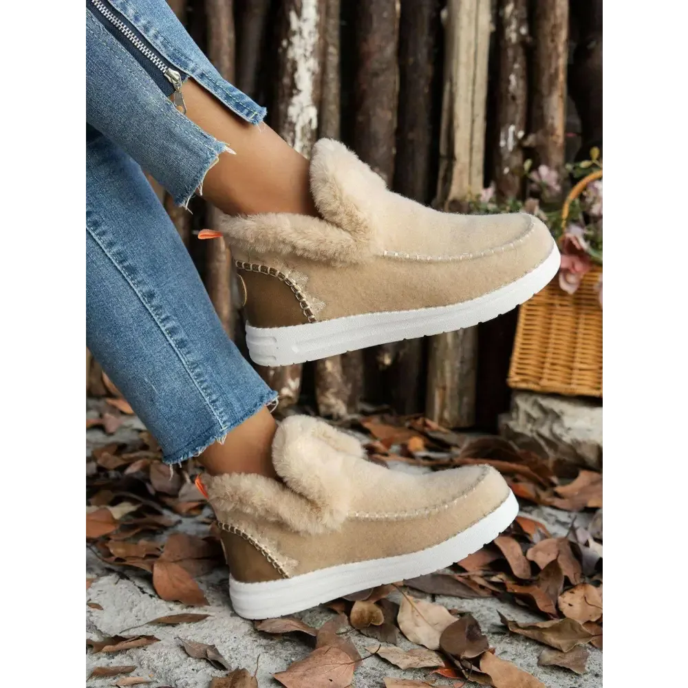 Luxury Fashion for Women Furry Suede Round Toe Flat Sneakers