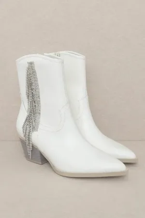 Rowan Embellished Fringe Booties: White