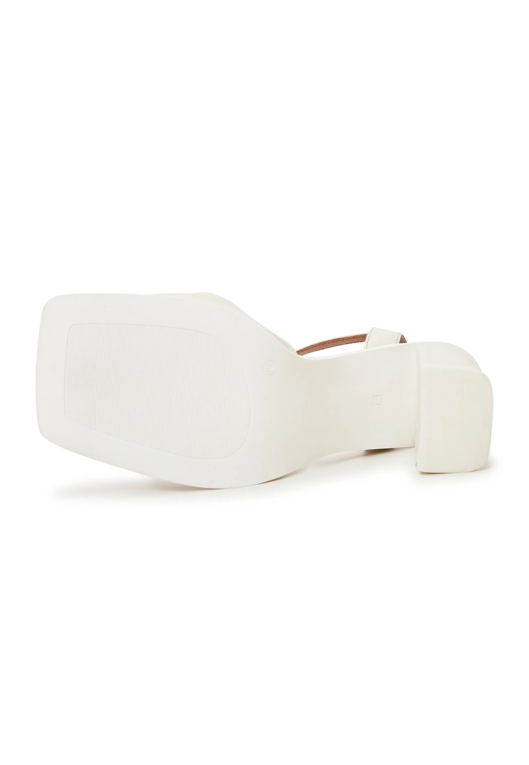 Timeless Block Heels - Beige