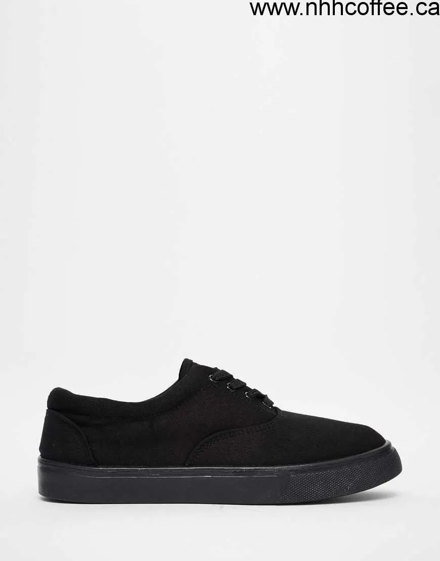 Unisex ASOS Lace Up Plimsolls in Black